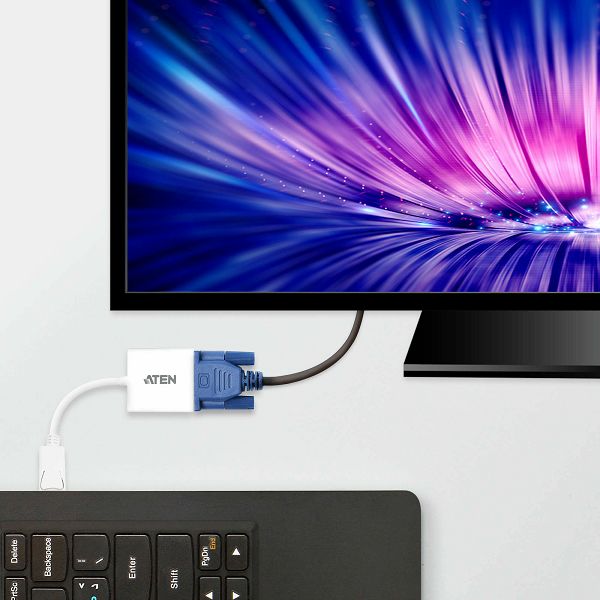 DisplayPort to VGA Adapter