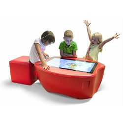 Interaktivna miza eFun – pametna rešitev za učenje in sodelovanje