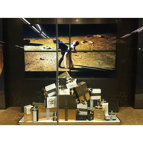 NAJEM VIDEO ZID 4x 55''  Smart TV